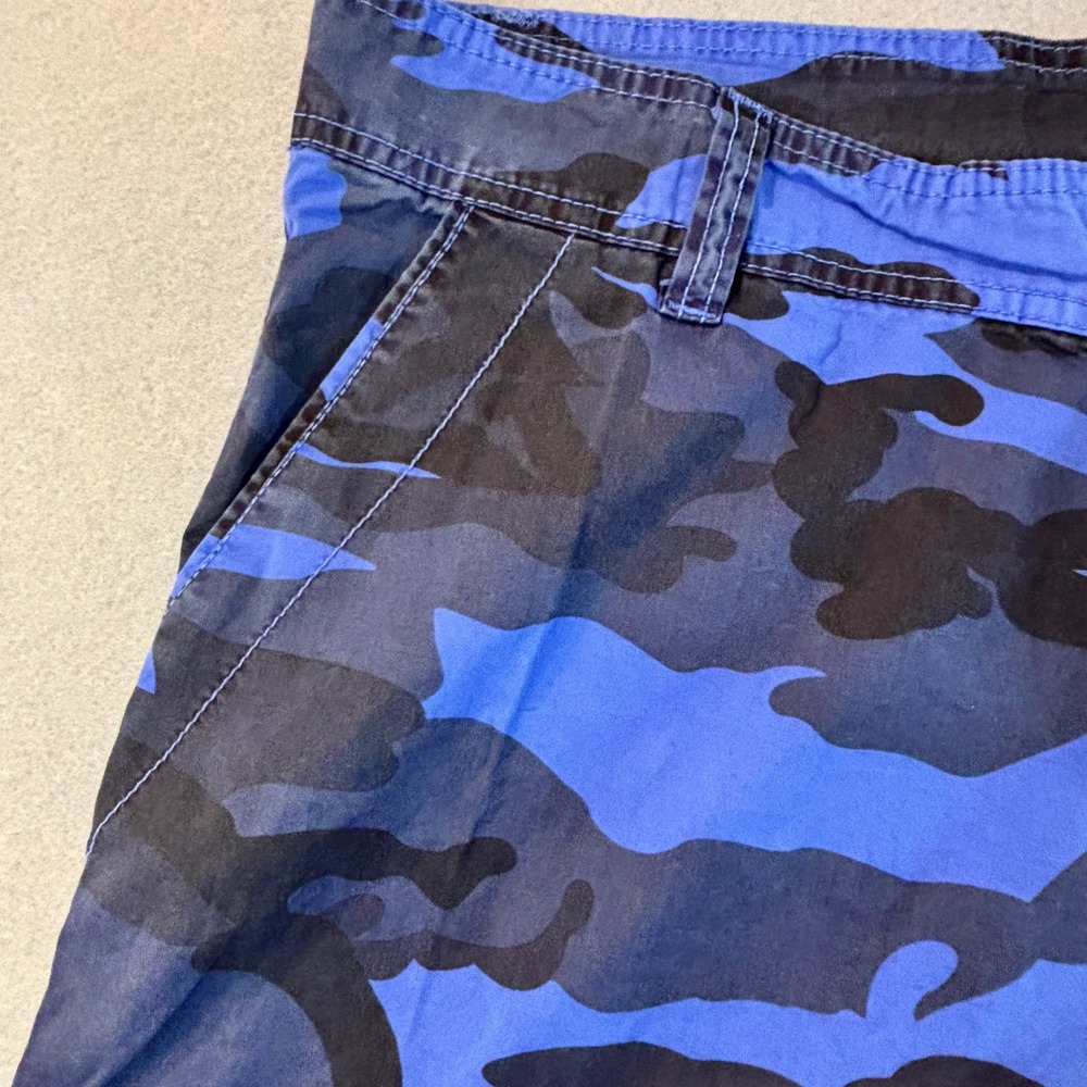 Erston Mens Blue Camo Cargo Shorts Multi Pocket Utility Streetwear NWT - Picture 4 of 14